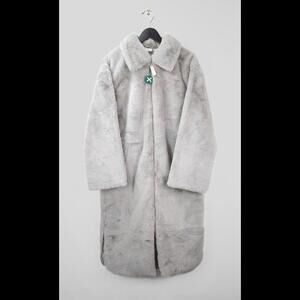 [SOLD] NEW NIKE Women's Sz S Gray FAUX FUR Swoosh Long Jacket (DQ6838 012)